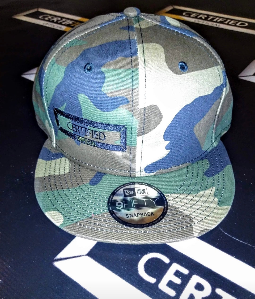 CMALE > FASHION SNAPBACK: MEN & BOYS 110 SNAPBACK CAP; 100% POLYESTER; ORIGINAL DESIGN; EMBROIDERY PRINT.
